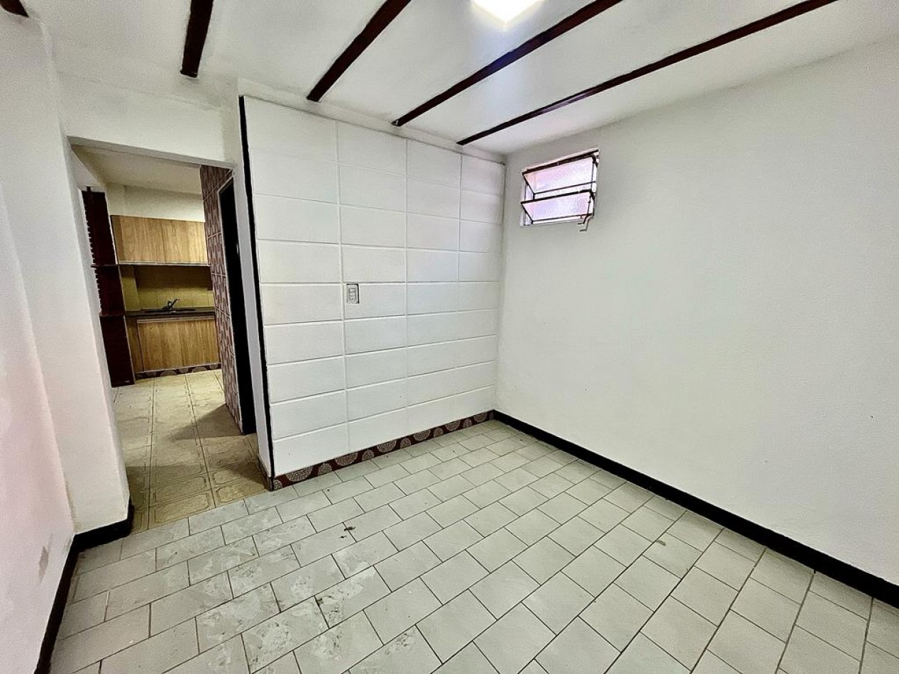 Se Vende PH tres ambientes, interno, con espacio aereo, Remodelado (Villa Lugano)