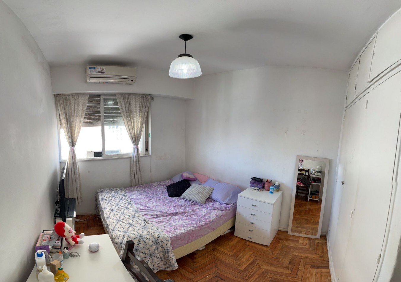 Se Vende Departamento cuatro ambientes (Monte Castro)