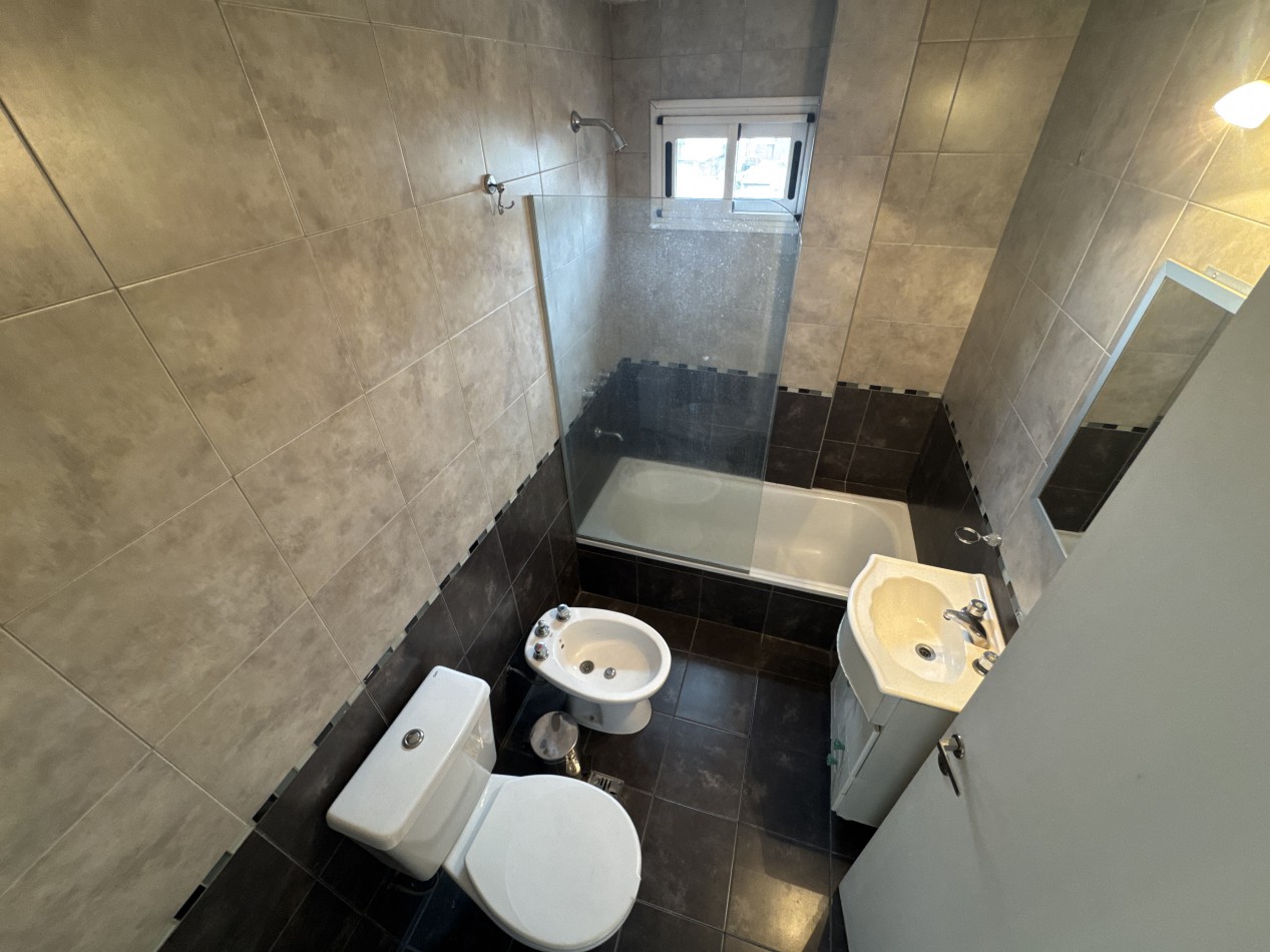 Se vende Departamento dos ambientes. Excelente!! (San Cristobal, CABA)