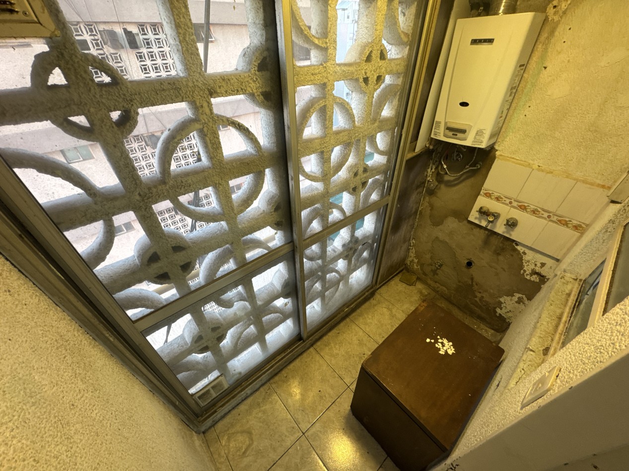 Se Vende Departamento cuatro ambientes (Monte Castro)