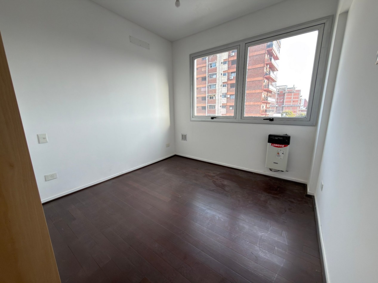 Se alquila departamento tres ambientes (Villa Lugano)