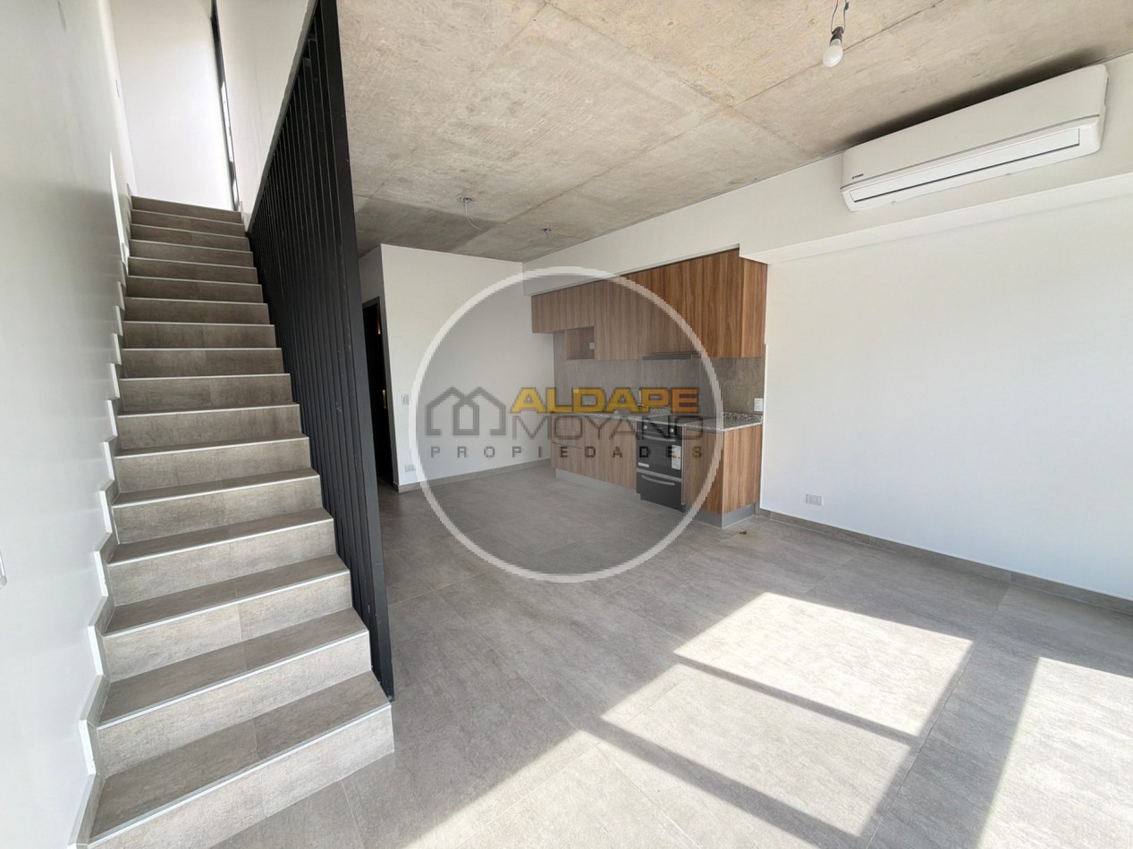 Se Vende Departamento dos amb en duplex con terraza (Cabral 3300 canning)