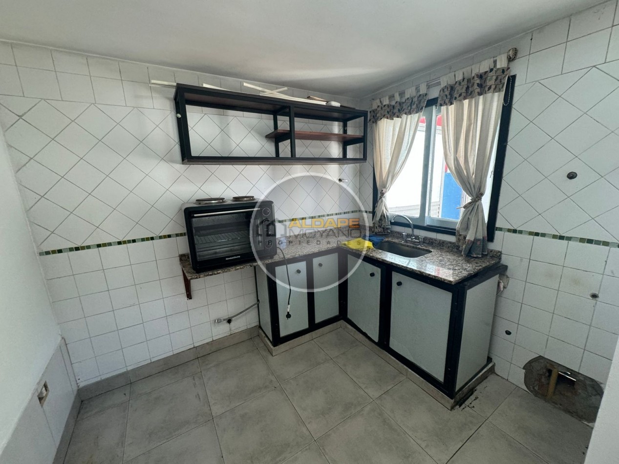 Se Alquila Departamento dos amb. (Villa Luzuriaga)