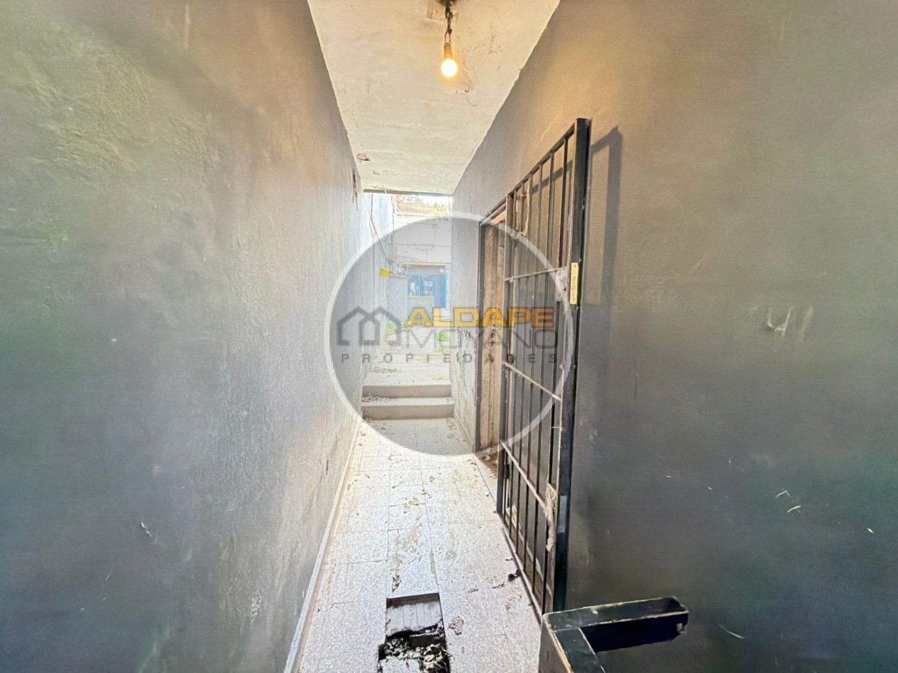 Se Vende Casa, ideal multi familiar (a remodelar)