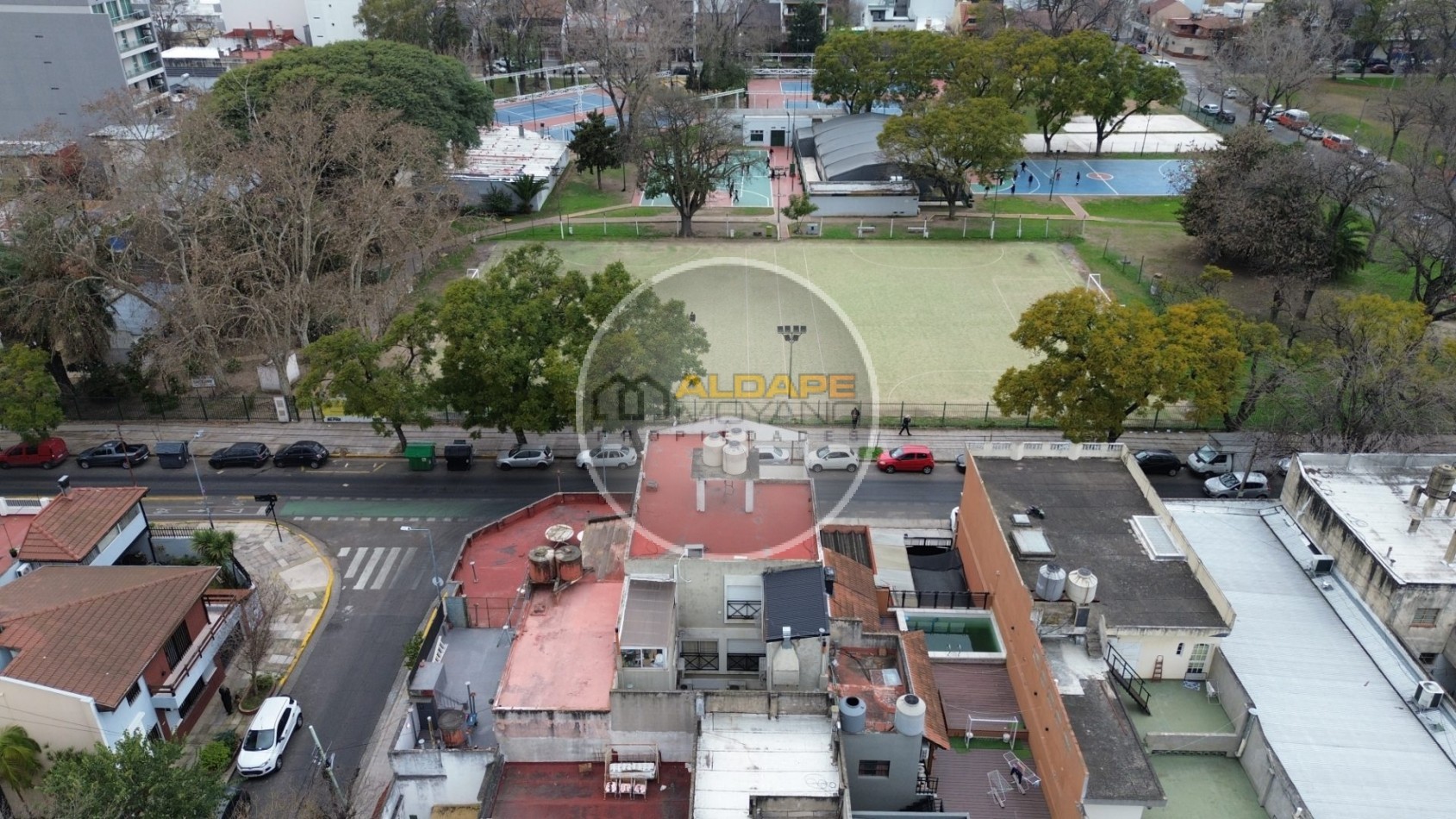 Se vende departamento tres ambientes (Liniers)