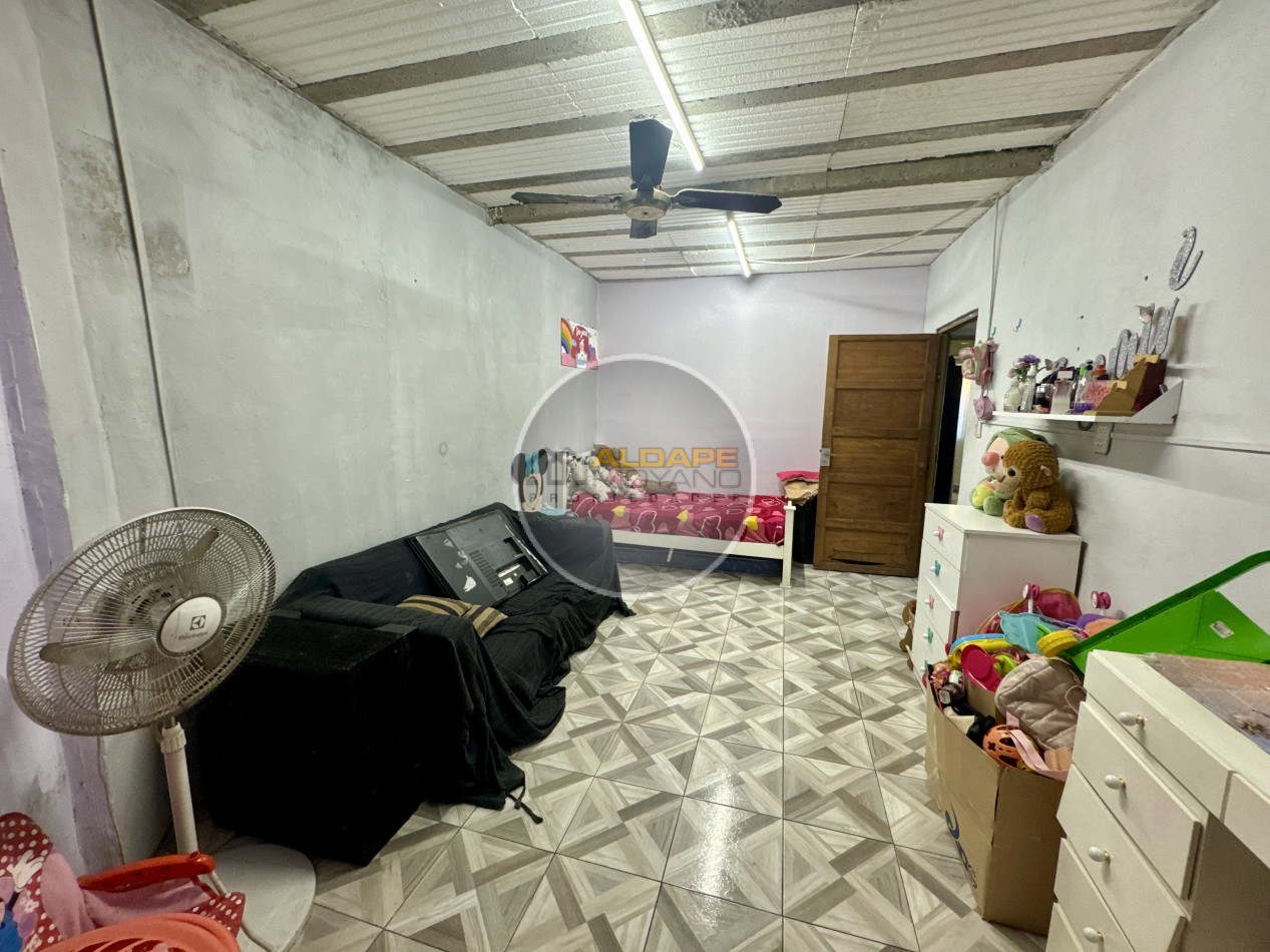 Se Vende PH tres ambientes, contrafrente. Ciudadela
