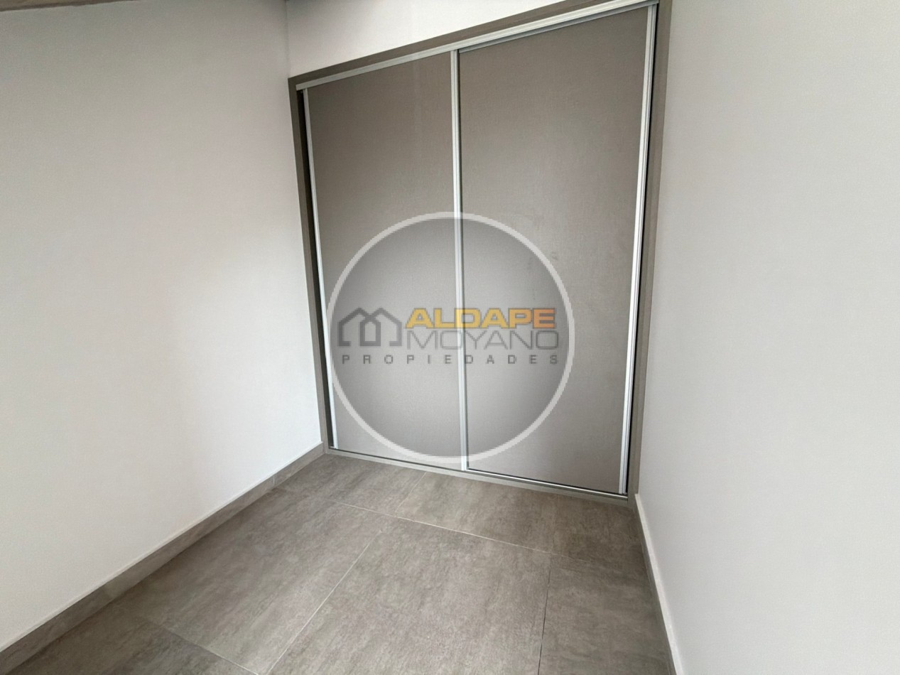 Se Vende Departamento dos amb en duplex con terraza (Cabral 3300 canning)
