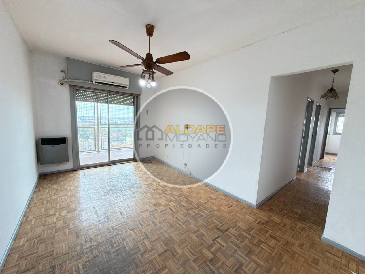 Se Vende departamento cuatro amb, con cochera (torre 11)