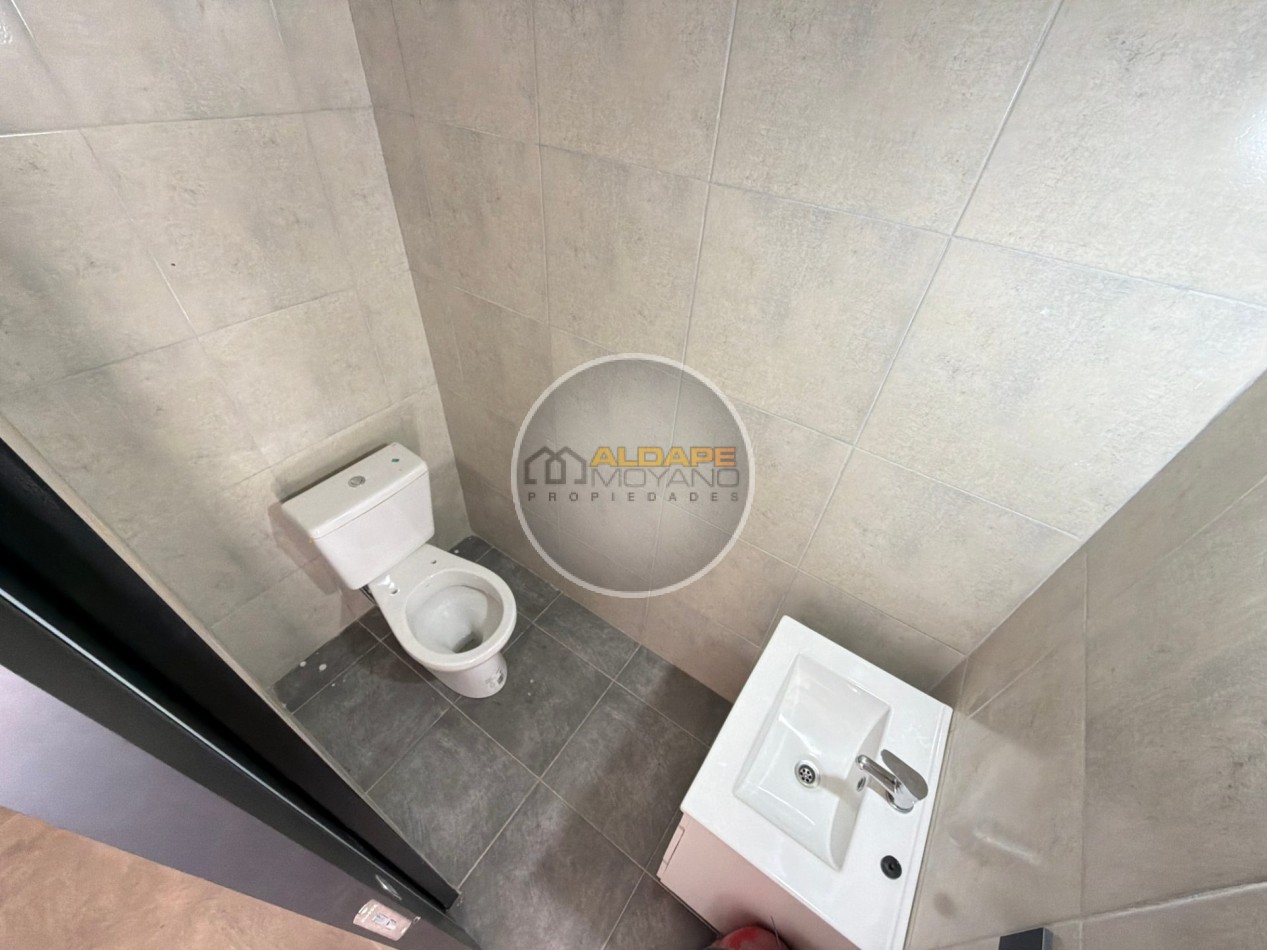 Se Vende triplex, cuatro amb, cochera doble (a estrenar)
