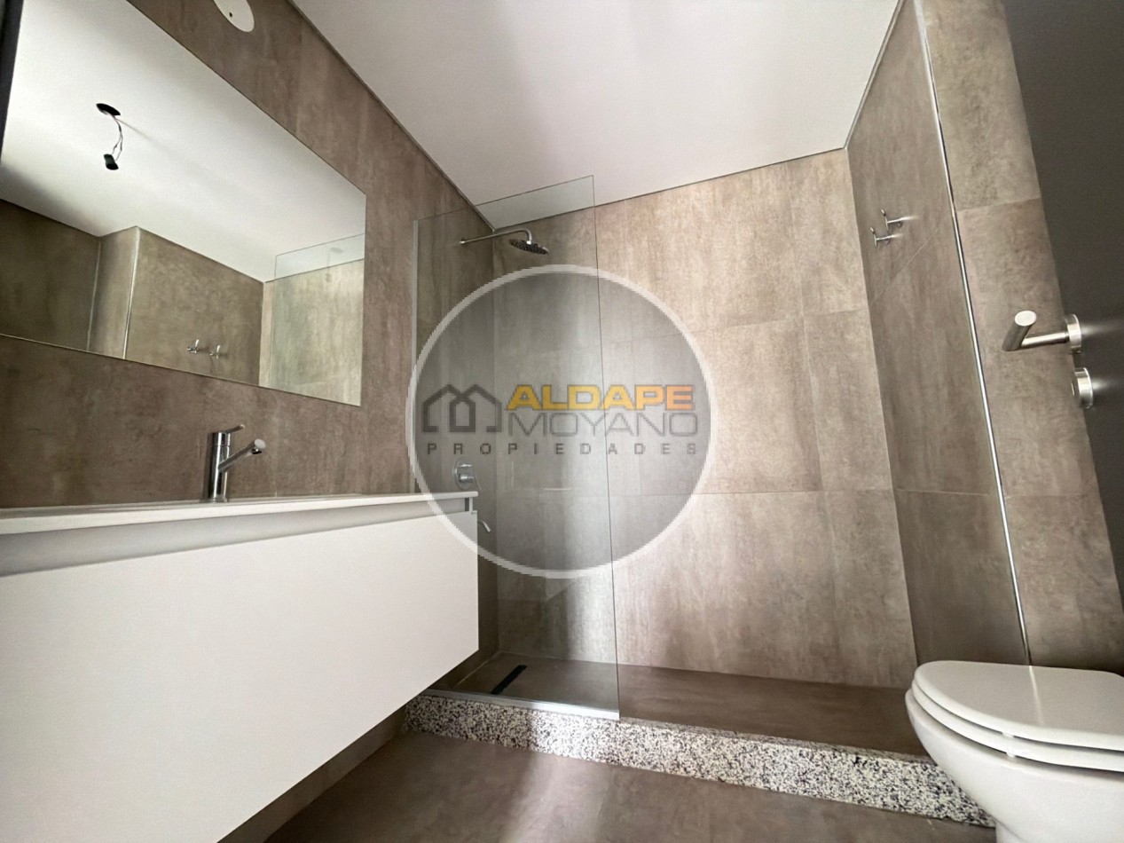 Se Vende Departamento dos amb en duplex con terraza (Cabral 3300 canning)
