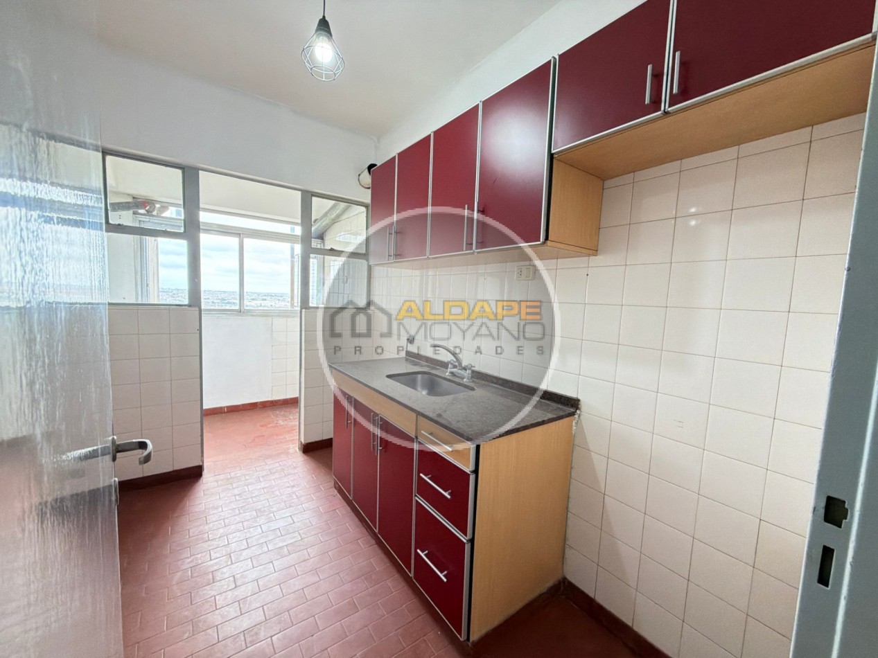 Se Vende departamento cuatro amb, con cochera (torre 11)