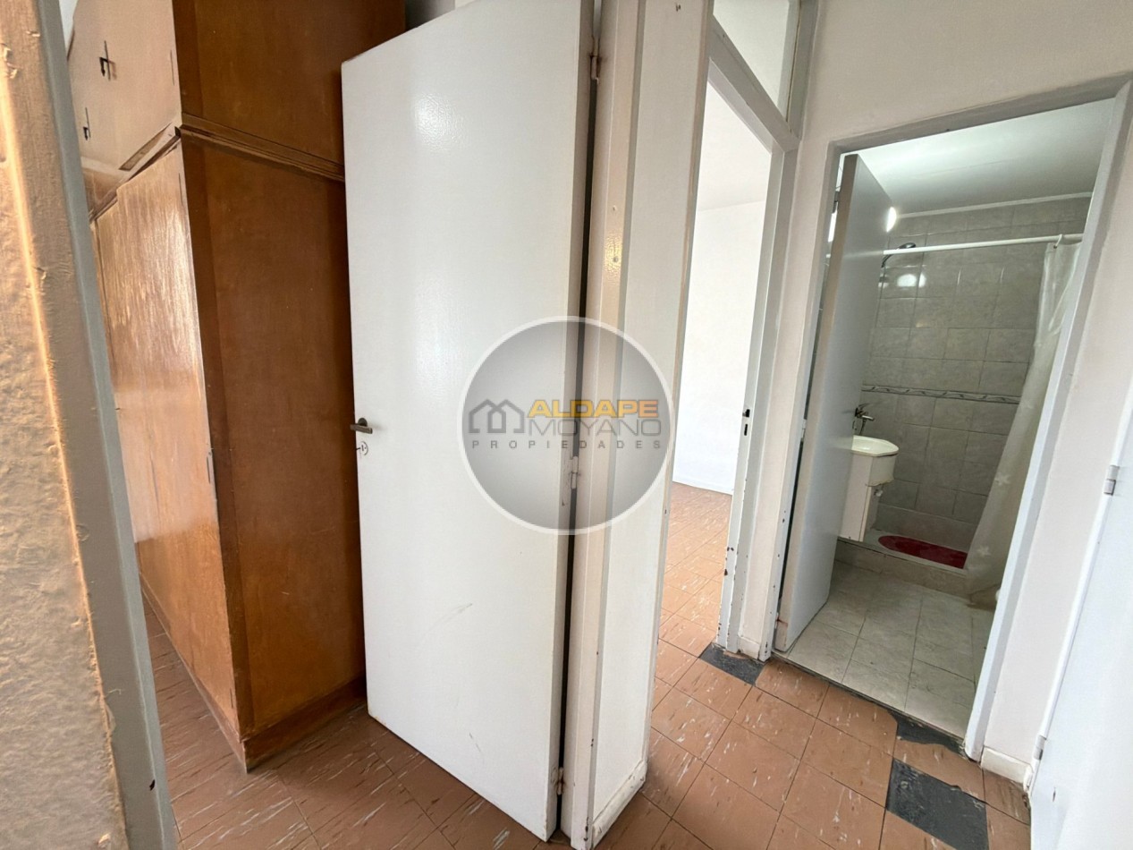Se vende departamento tres amb. Edificio 2. Lugano 1 y 2