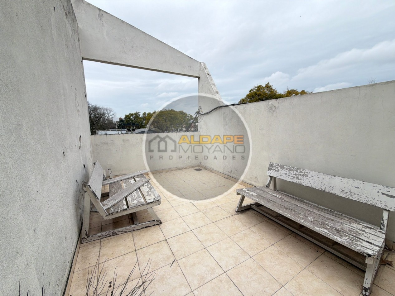 Se vende departamento tres ambientes (Liniers)