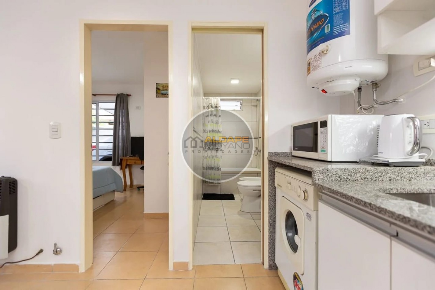 Se vende departamento dos ambientes con cochera (planta baja con cochera)