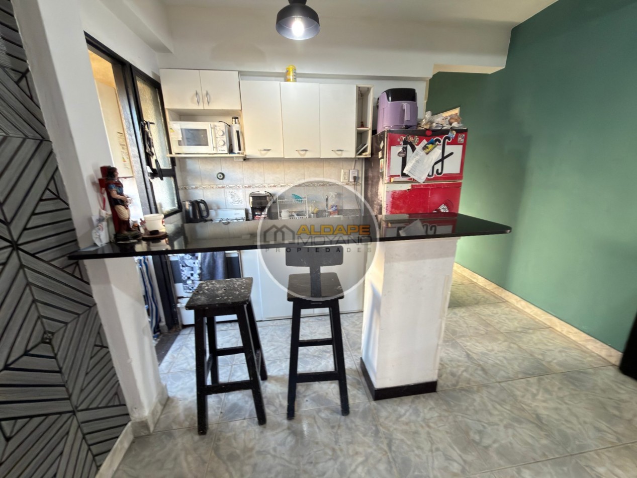Se Vende Departamento tres ambientes (Barrio Macias)