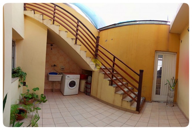 Se Vende Casa multifamiliar (lote 8,66 x 52 mts) Villa Lugano