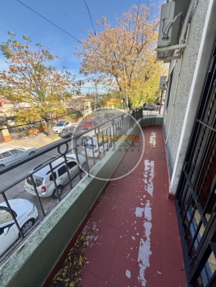 Se vende PH tres ambientes. Villa Lugano, CABA.