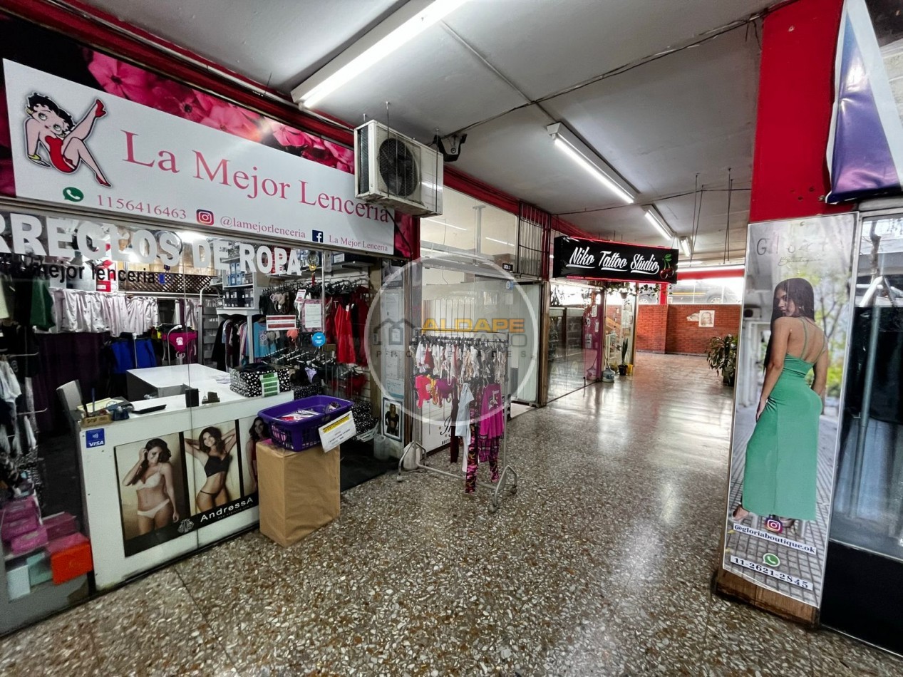 Se Alquila Local Comercial (Galeria Chilavert)