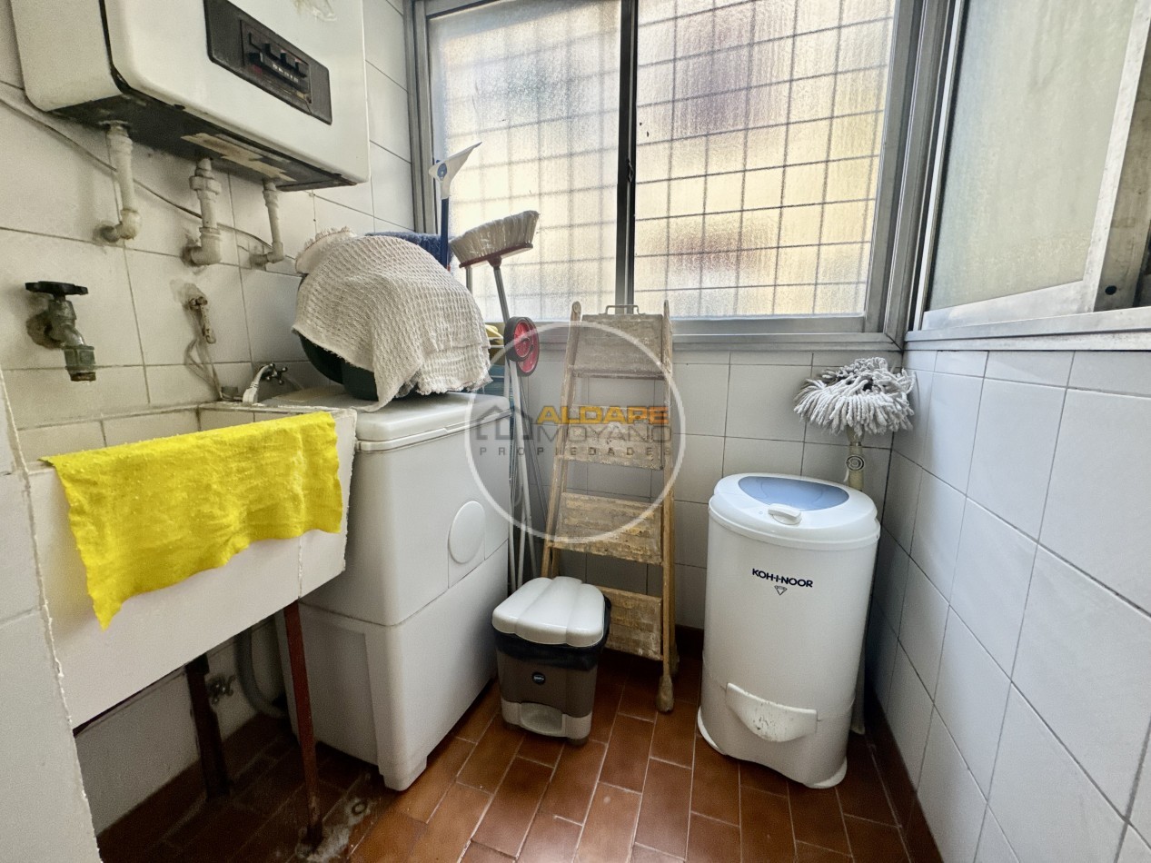 Se Vende Departamento tres amb (Barrio Macias - Villa Lugano)