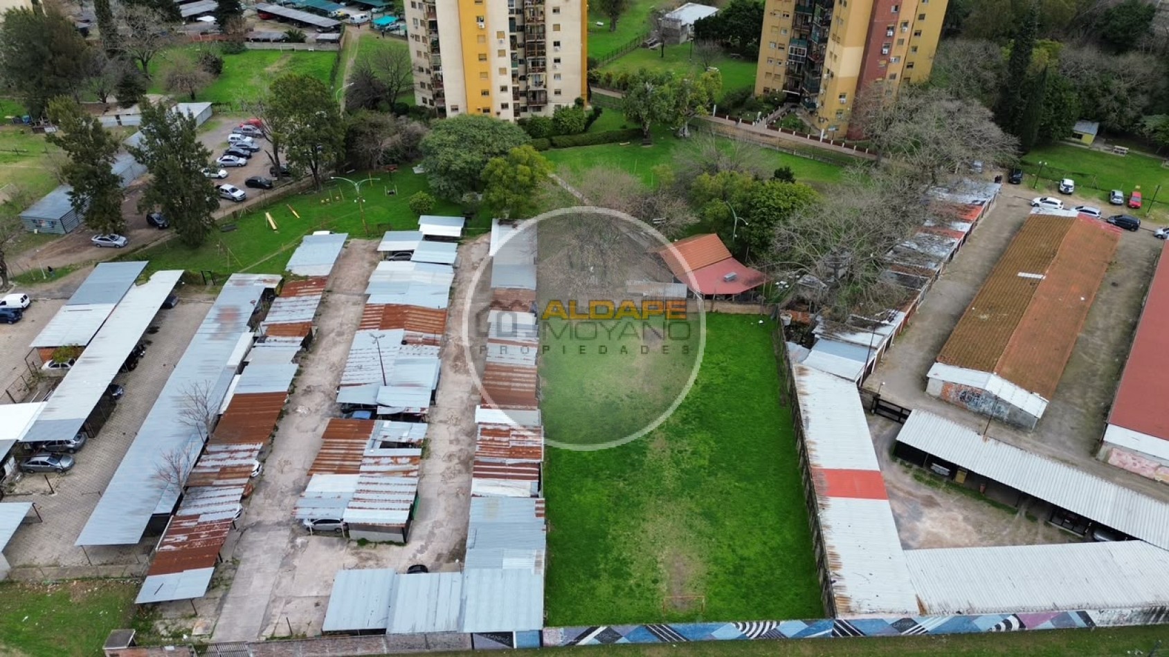 Se Vende departamento cuatro amb, con cochera (torre 11)