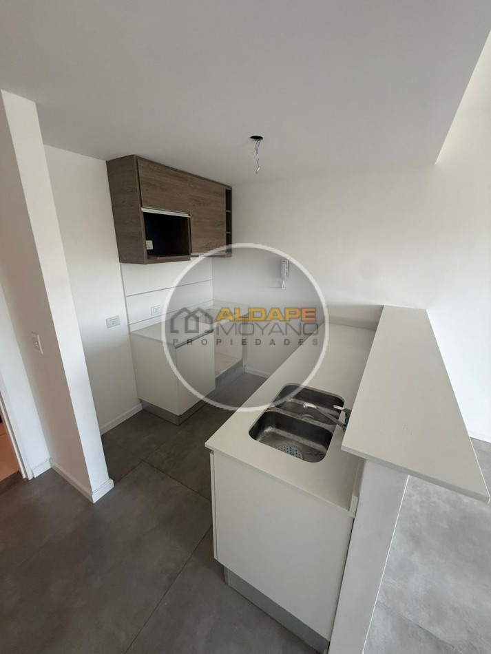 Alquiler Departamento dos amb, con cochera, amenities (Canning Center)