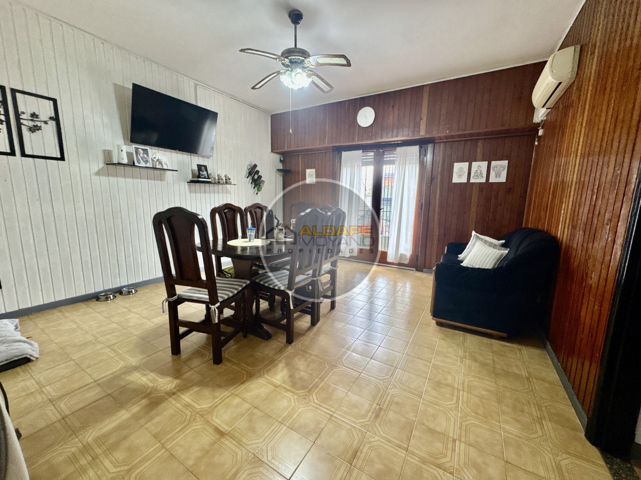 Se vende PH tres ambientes. Villa Lugano, CABA.