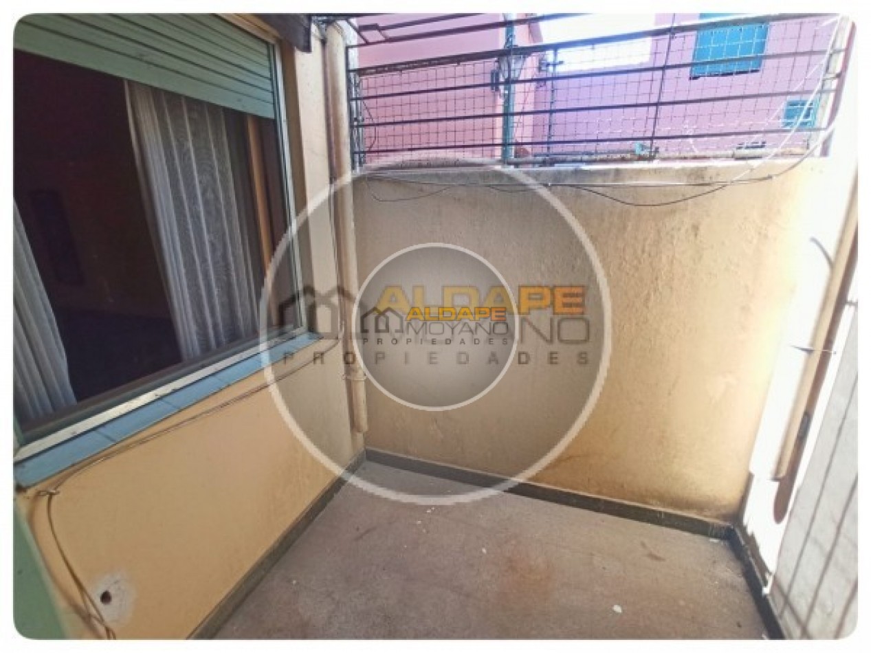 Se Vende Casa multifamiliar lote 8,66 x 24 mts Ramos Mejia, se acepta permuta