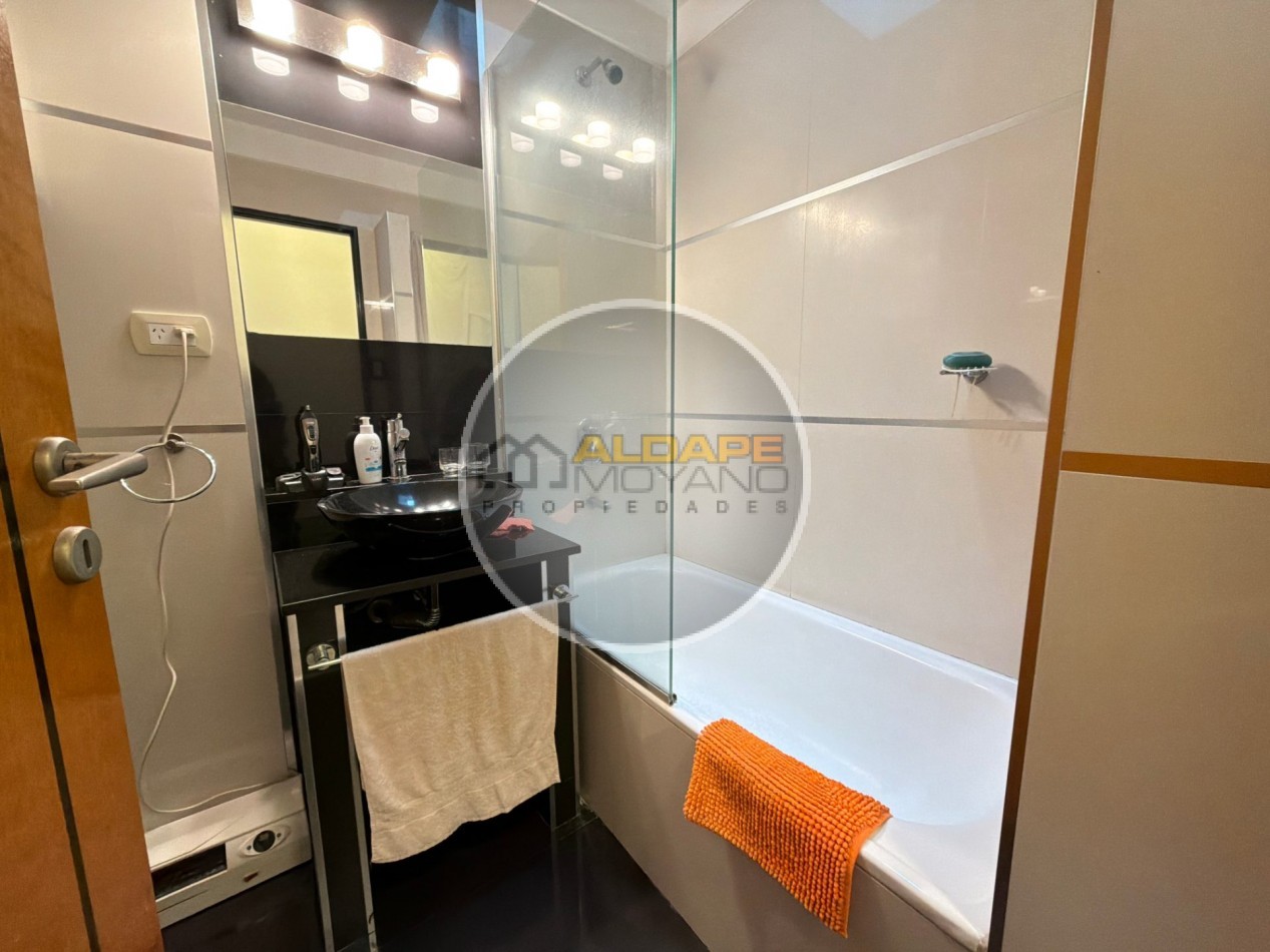 Se vende departamento tres ambientes (Liniers)