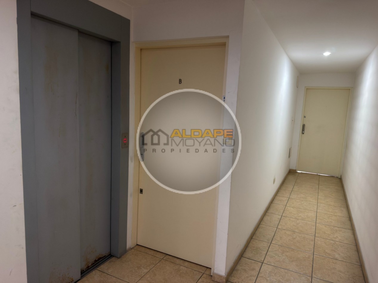 Se vende departamento tres amb, con cochera (Villa Lugano) apto credito