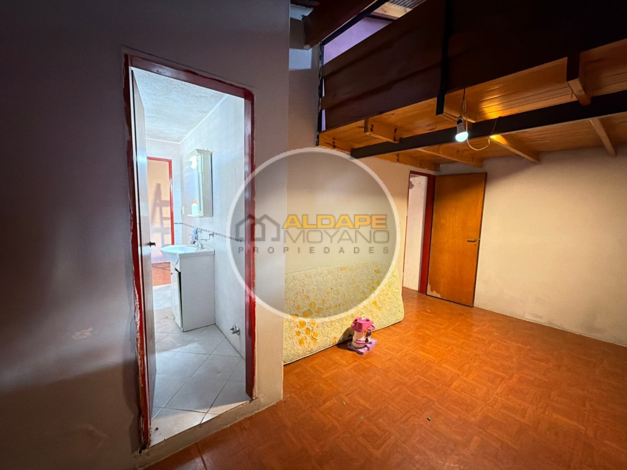 Se Vende Casa, ideal multi familiar (a remodelar)