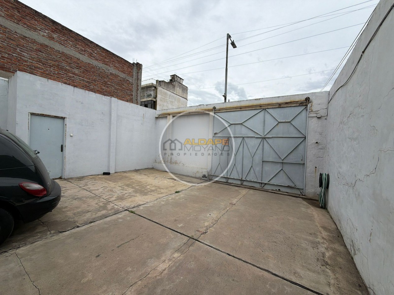 Se vende instalaciones para el Rubro Calzado, Oportunidad!! (villa lugano)