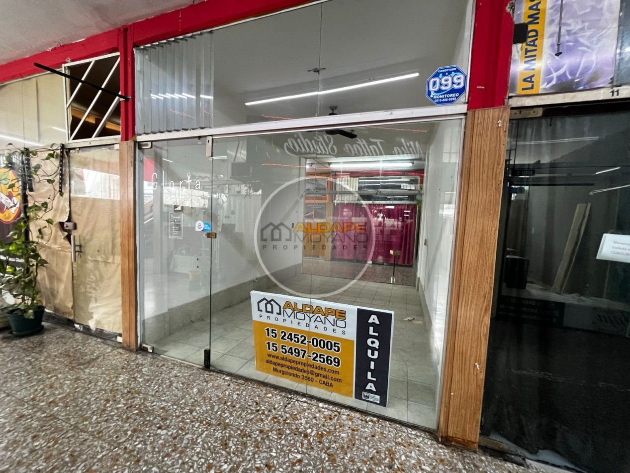 Se Alquila Local Comercial (Galeria Chilavert)
