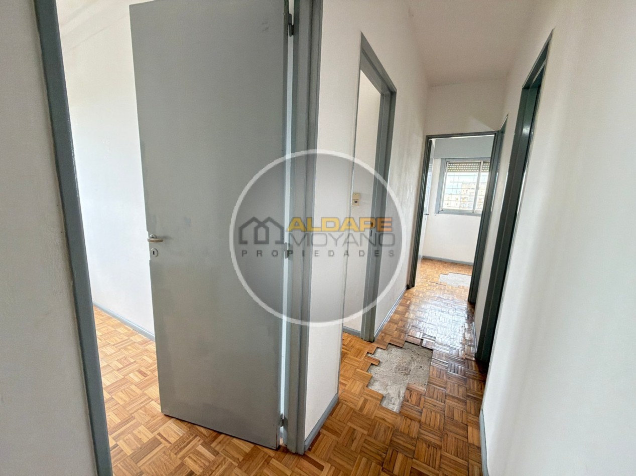 Se Vende departamento cuatro amb, con cochera (torre 11)