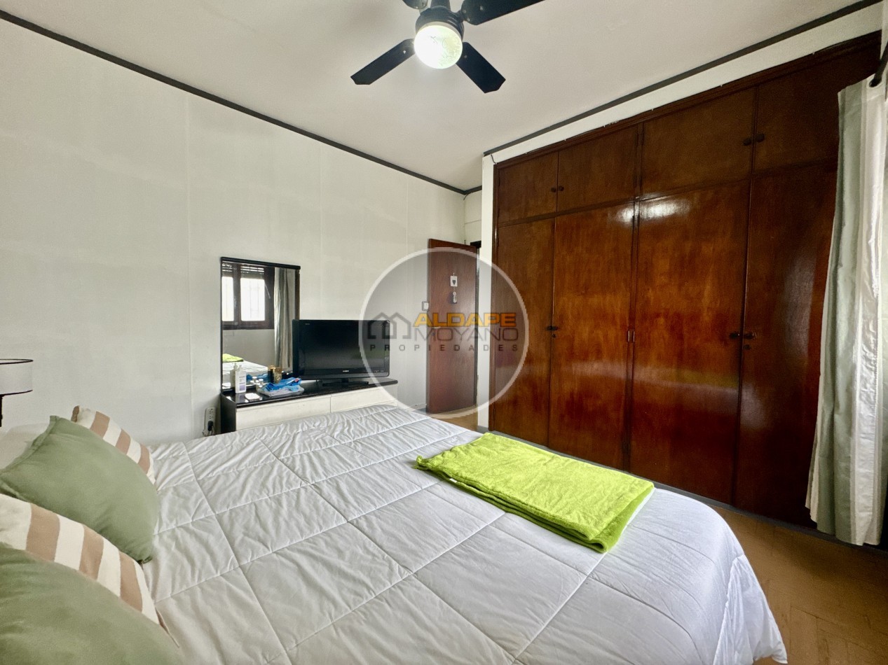 Se vende PH tres ambientes. Villa Lugano, CABA.