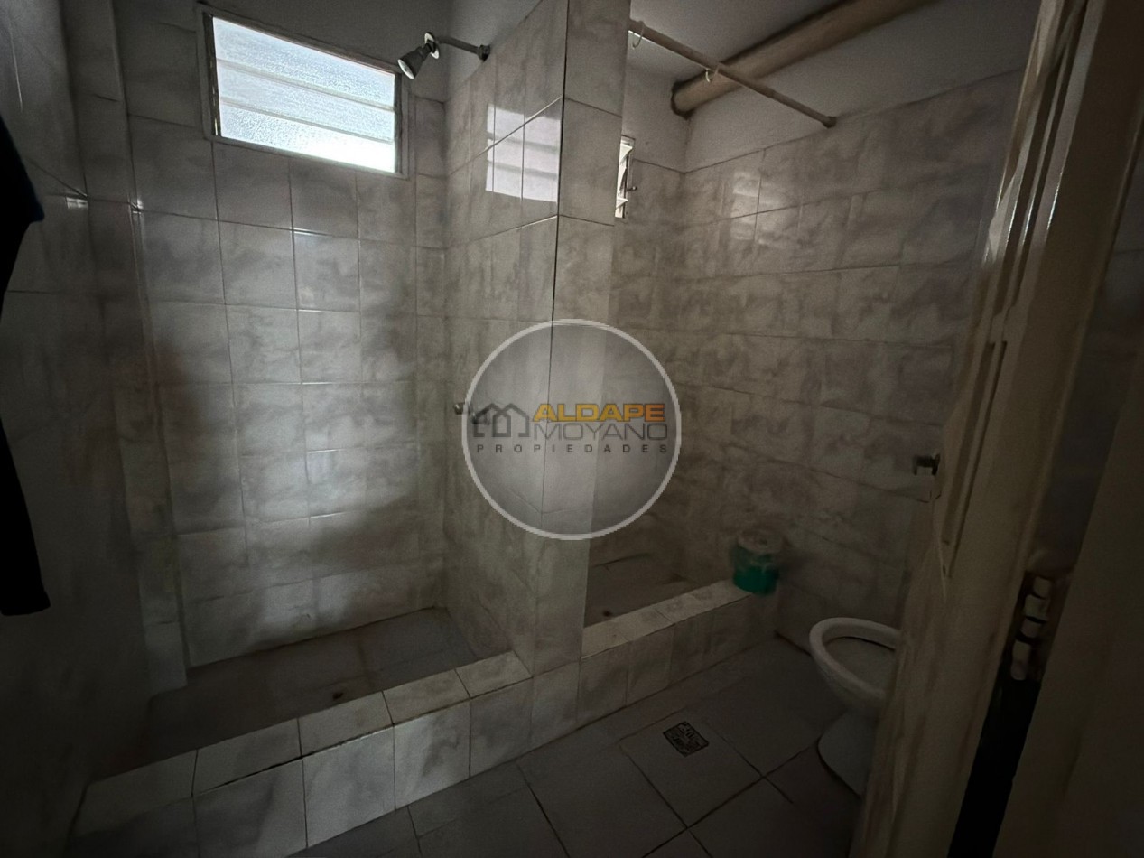 Se vende instalaciones para el Rubro Calzado, Oportunidad!! (villa lugano)