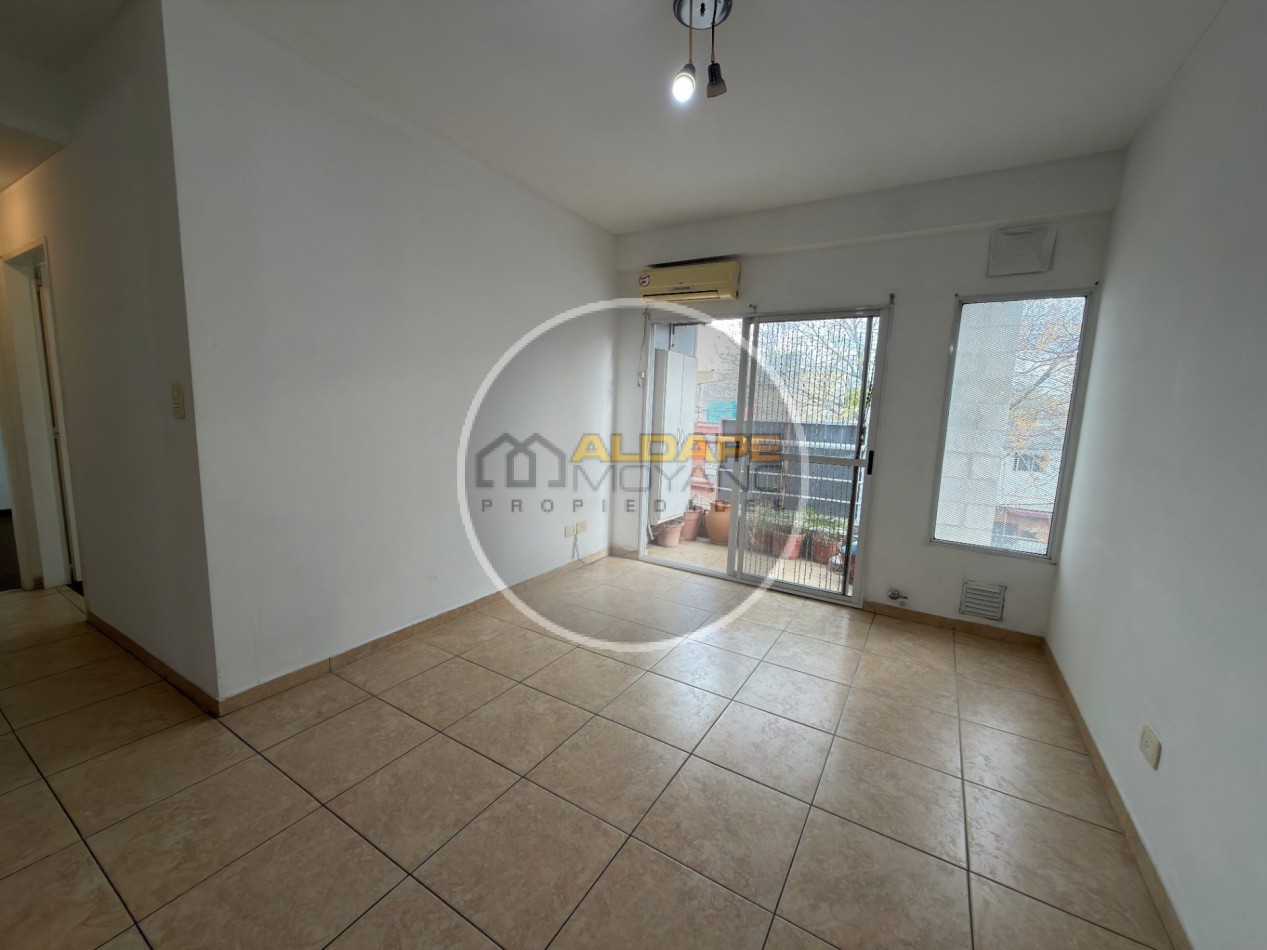 Se vende departamento tres amb, con cochera (Villa Lugano) apto credito