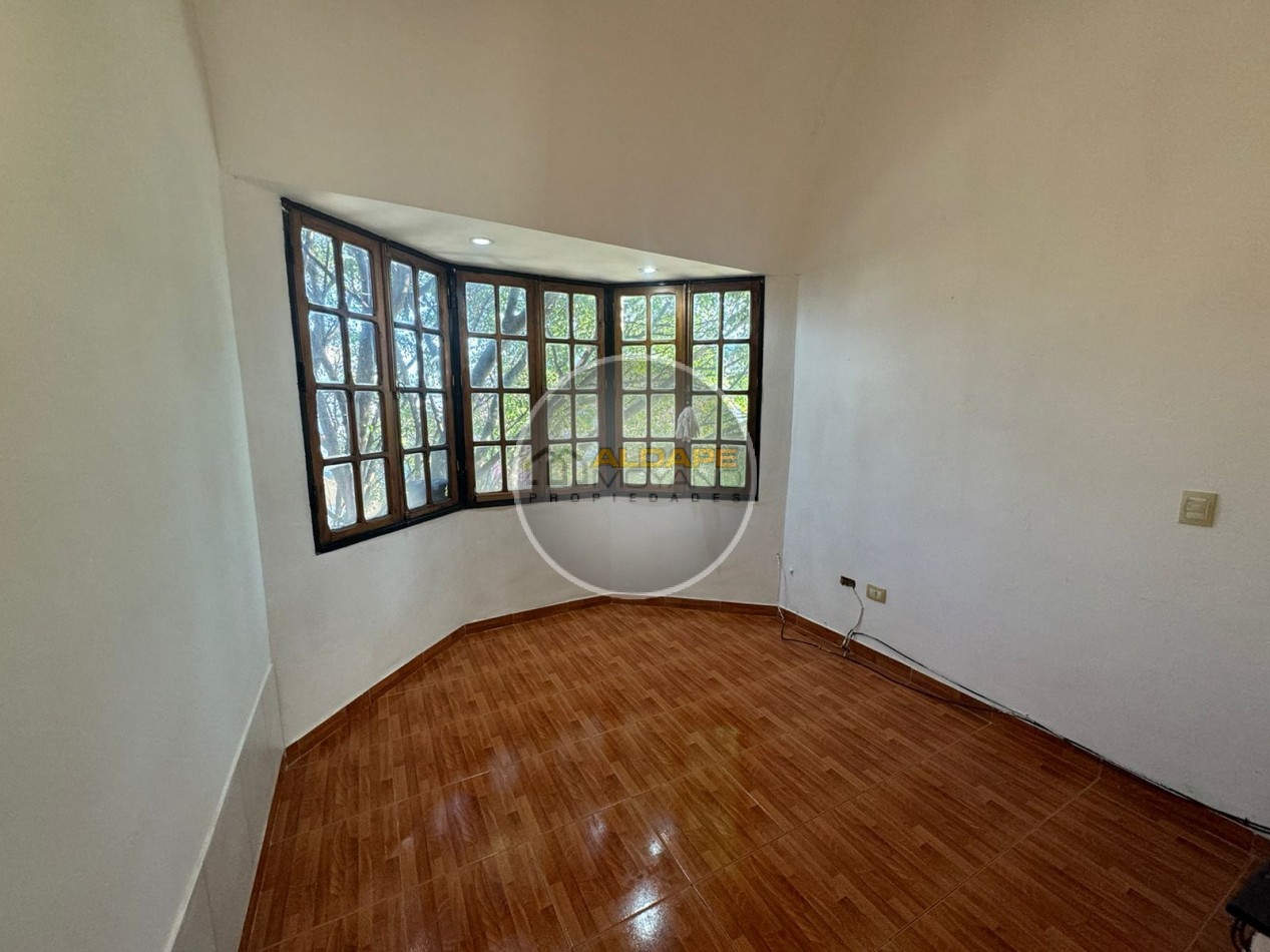 Se Alquila Departamento dos amb. (Villa Luzuriaga)