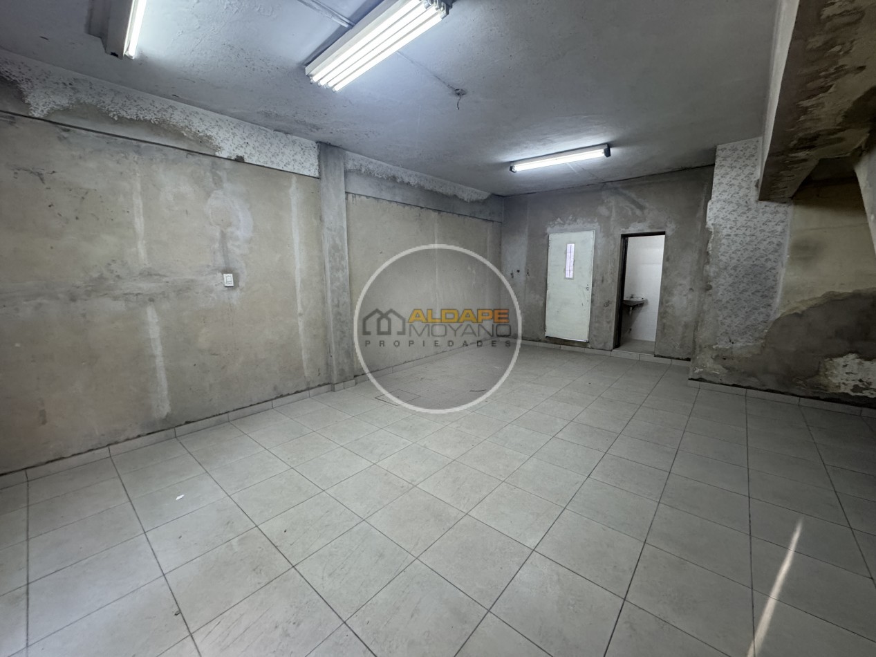 Se Alquila Local Comercial (Villa Celina)