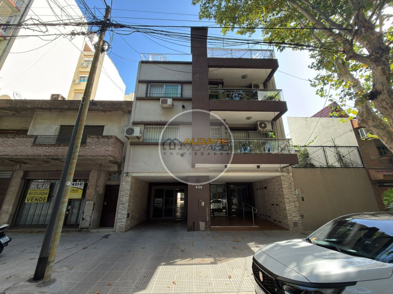 Se Vende Departamento dos amb con cochera (Villa Luro)