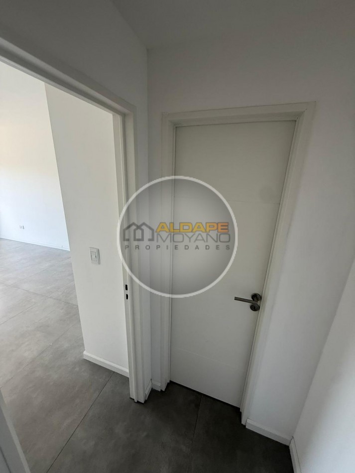 Alquiler Departamento dos amb, con cochera, amenities (Canning Center)