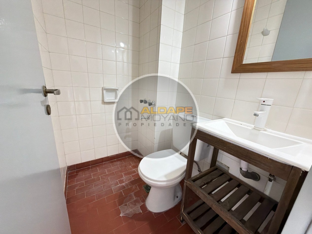 Se Vende departamento cuatro amb, con cochera (torre 11)