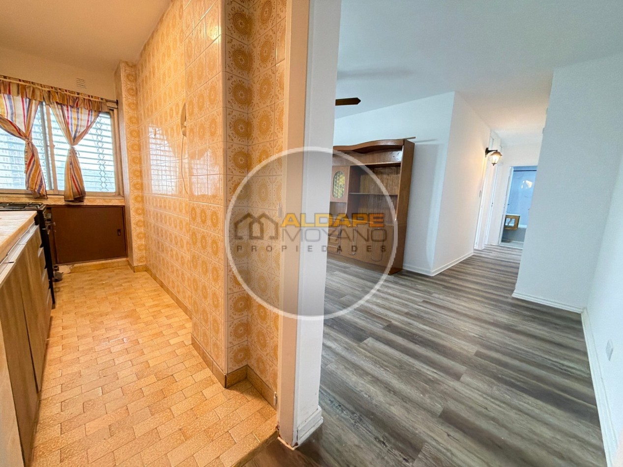Se vende departamento tres ambientes (Edificio 139)