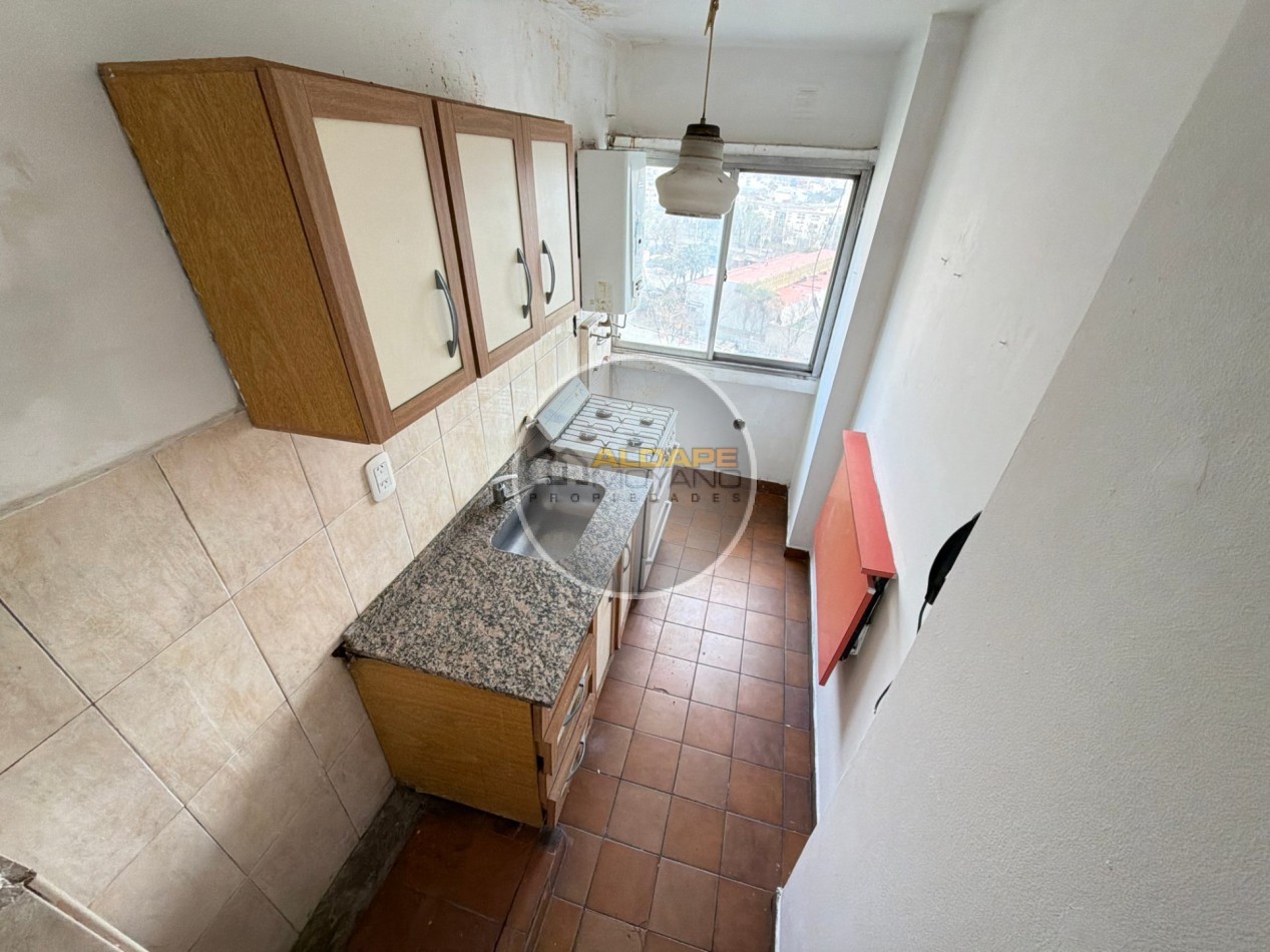Se vende departamento tres amb. Edificio 2. Lugano 1 y 2