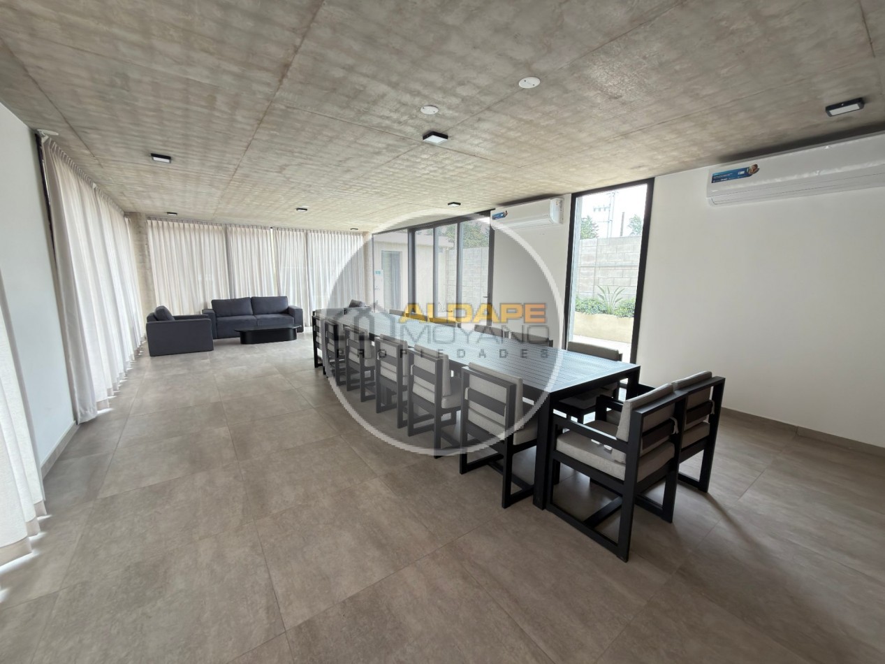 Se Vende Departamento dos amb en duplex con terraza (Cabral 3300 canning)