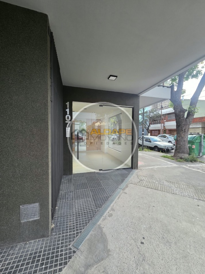ALQUIER MONOAMBIENTE EN LINIERS
