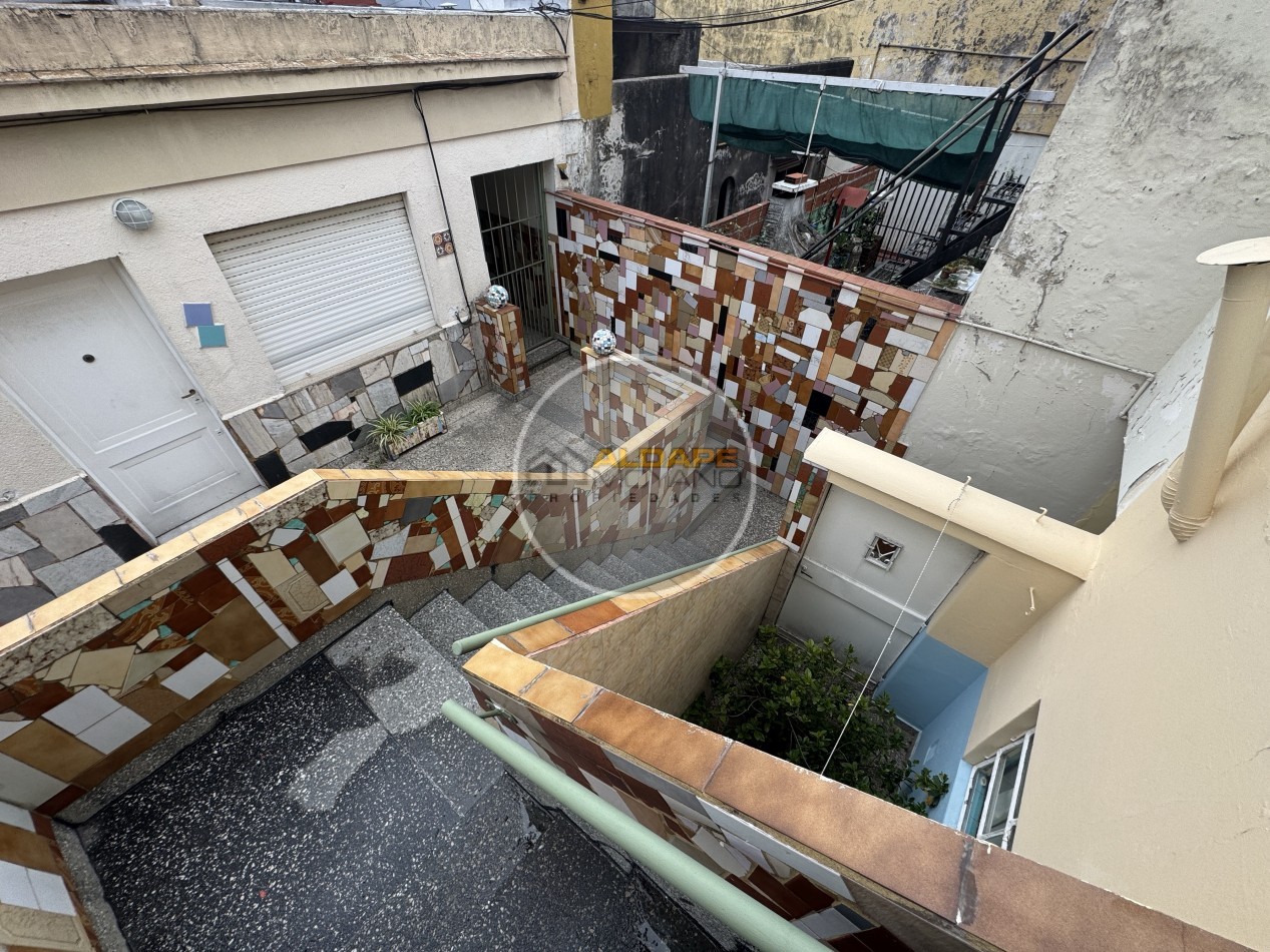 Se vende PH tres ambientes. Villa Lugano, CABA.