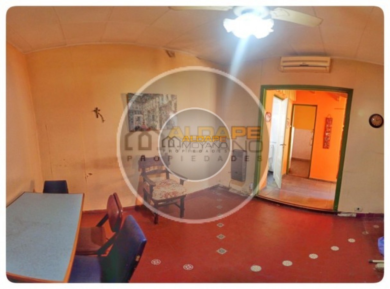 Se Vende Casa multifamiliar lote 8,66 x 24 mts Ramos Mejia, se acepta permuta