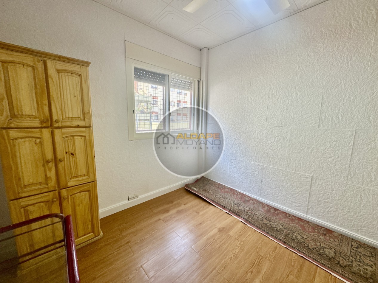 Se Vende Departamento tres amb (Barrio Macias - Villa Lugano)