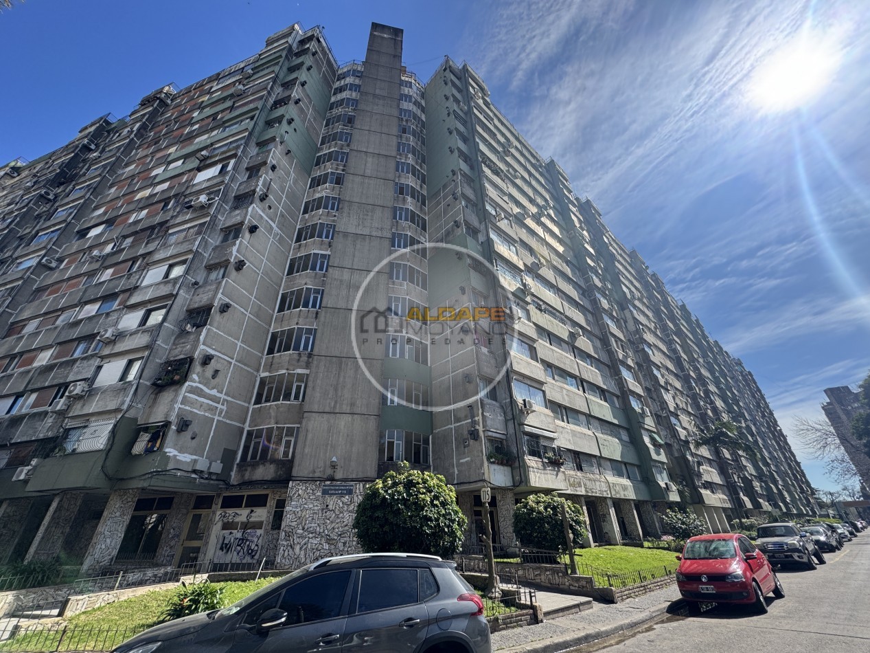 Se Vende Departamento tres ambientes (Edificio 115)