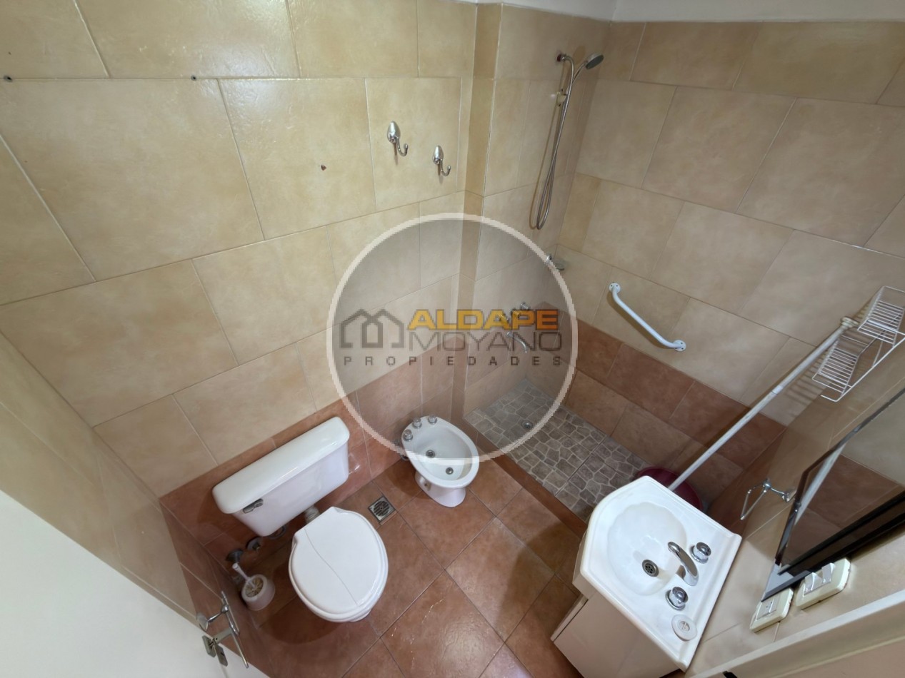 Se vende departamento tres amb, con cochera (Villa Lugano) apto credito